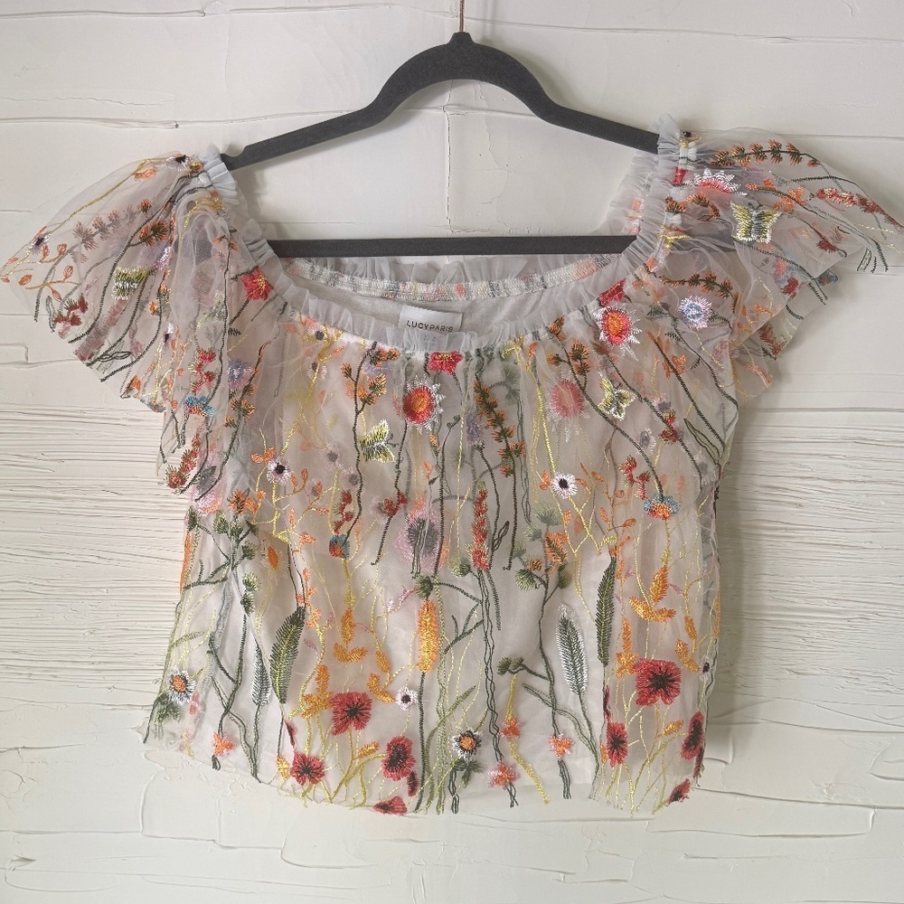 🌸 Lucky Paris | Size L (fits more like M) | Off-the-Shoulder Embroidered Top
